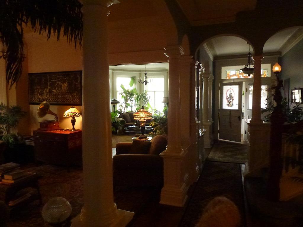 Auberge King Edward Bed And Breakfast Оттава Экстерьер фото