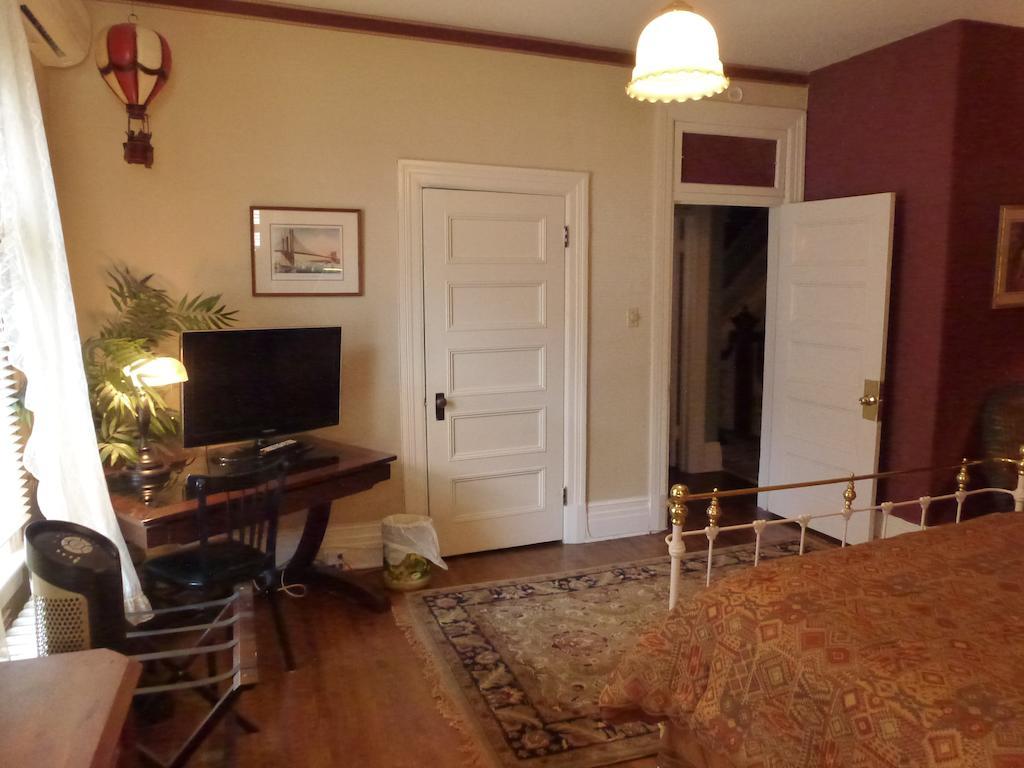 Auberge King Edward Bed And Breakfast Оттава Номер фото