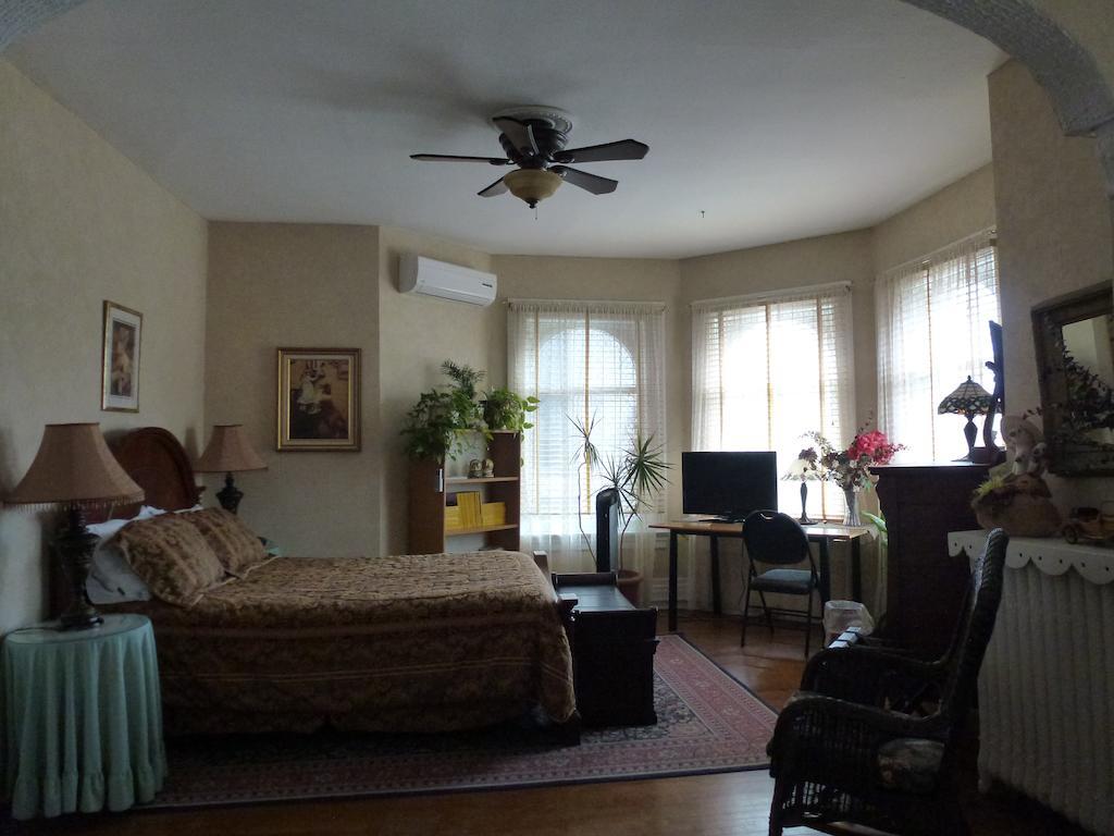 Auberge King Edward Bed And Breakfast Оттава Номер фото
